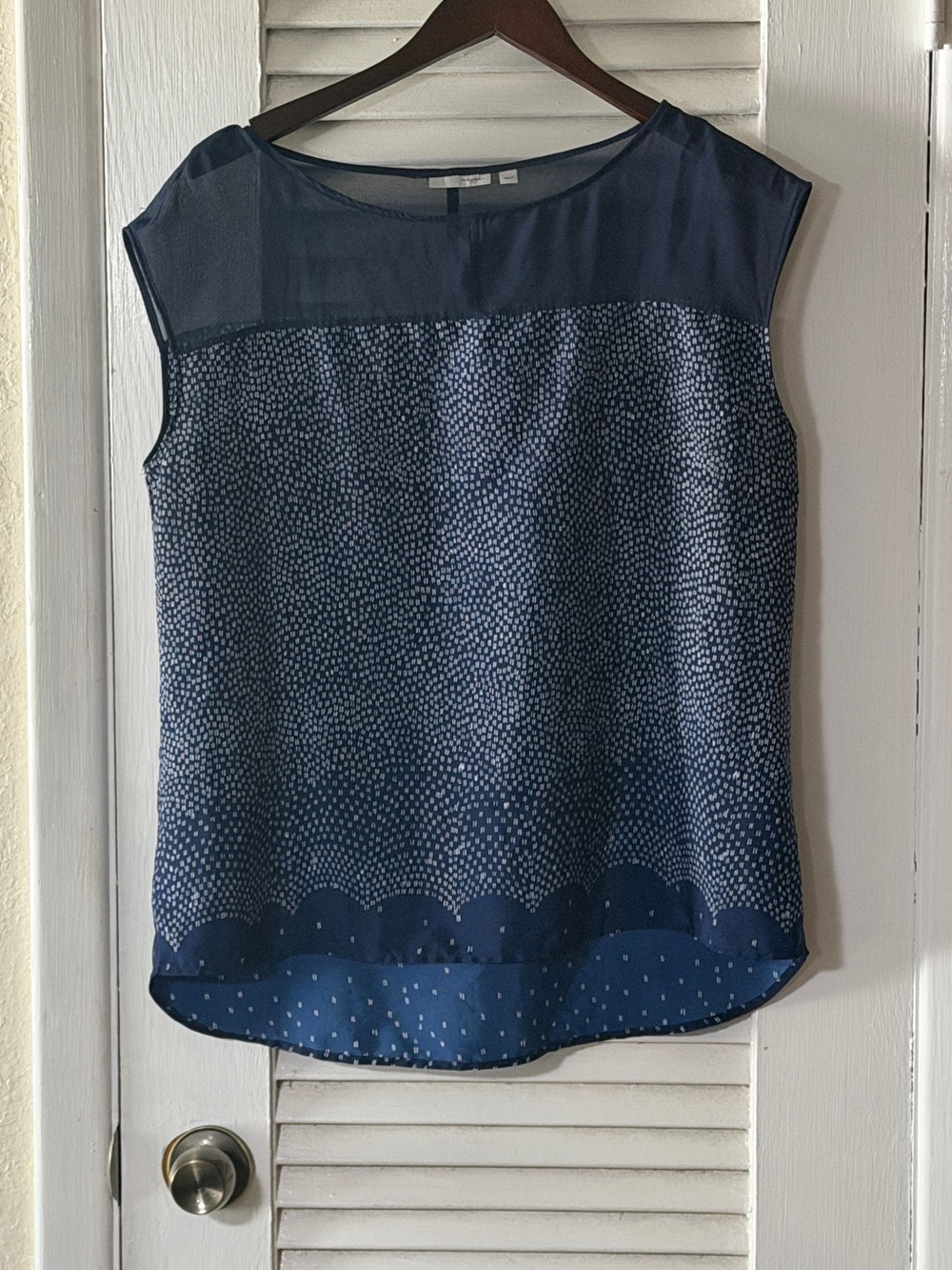 Halogen Navy Blue and White Sleeveless Blouse